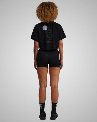 PERFORMANCE CORE CROPPED T-SHIRT BLACKOUT
