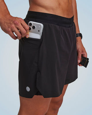 PERFORMANCE EVOLUTION 5" SHORT BLACK/WHITE