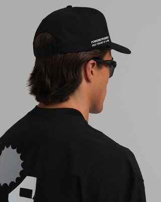 PERFORMANCE 5 PANEL CAP BLACK