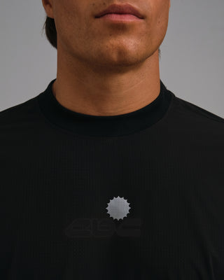 PERFORMANCE CORE LONG SLEEVE BLACKOUT