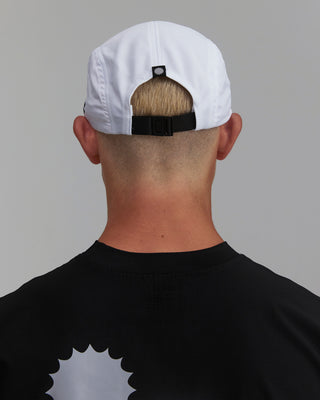 PERFORMANCE 5-PANEL ENDURANCE CAP WHITE