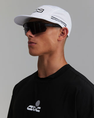 PERFORMANCE 5-PANEL ENDURANCE CAP WHITE