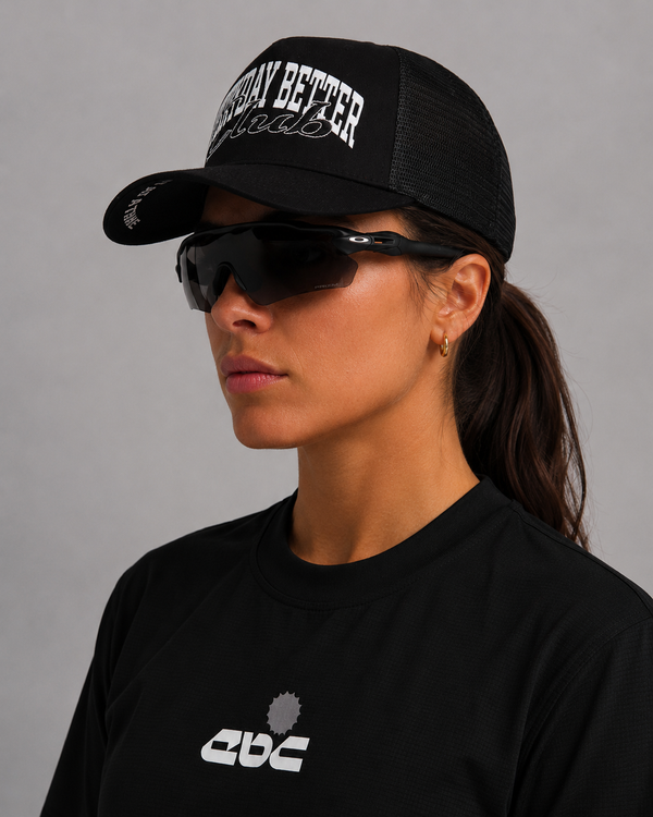 PERFORMANCE SCRIPT TRUCKER MESH CAP