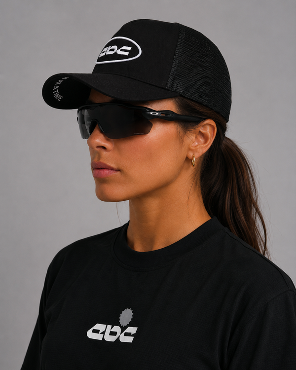 PERFORMANCE CREST TRUCKER MESH CAP