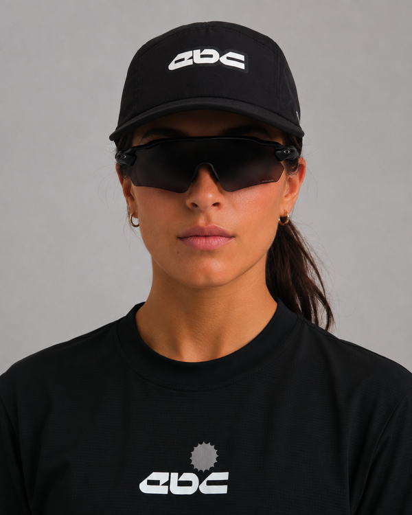 PERFORMANCE 5-PANEL ENDURANCE CAP BLACK