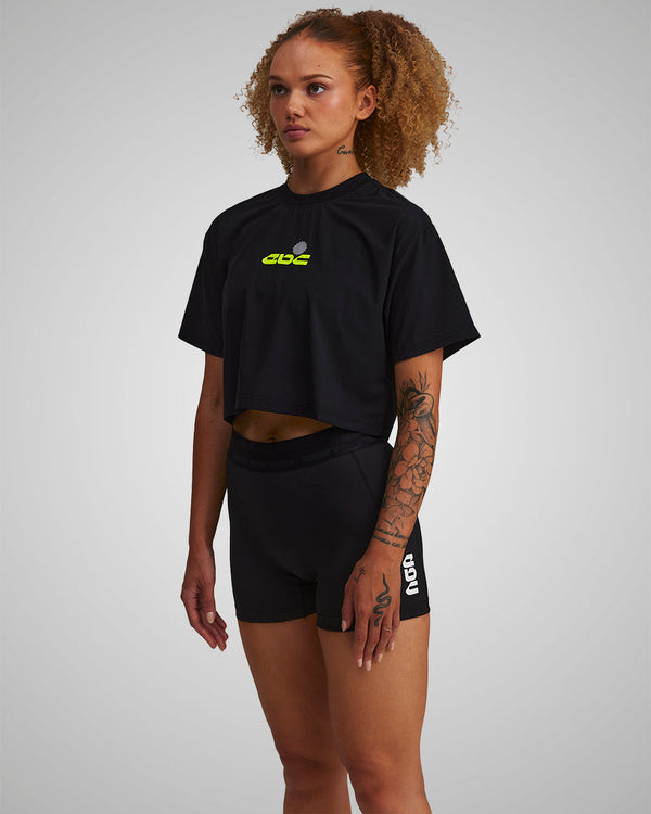 PERFORMANCE CORE CROPPED T-SHIRT BLACK/NEON GREEN