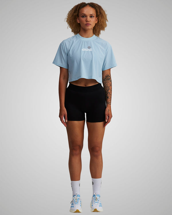 PERFORMANCE CORE CROPPED T-SHIRT BLUE DUSK