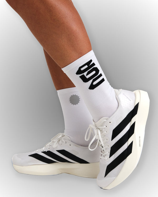 PERFORMANCE CREW SOCKS WHITE/BLACK