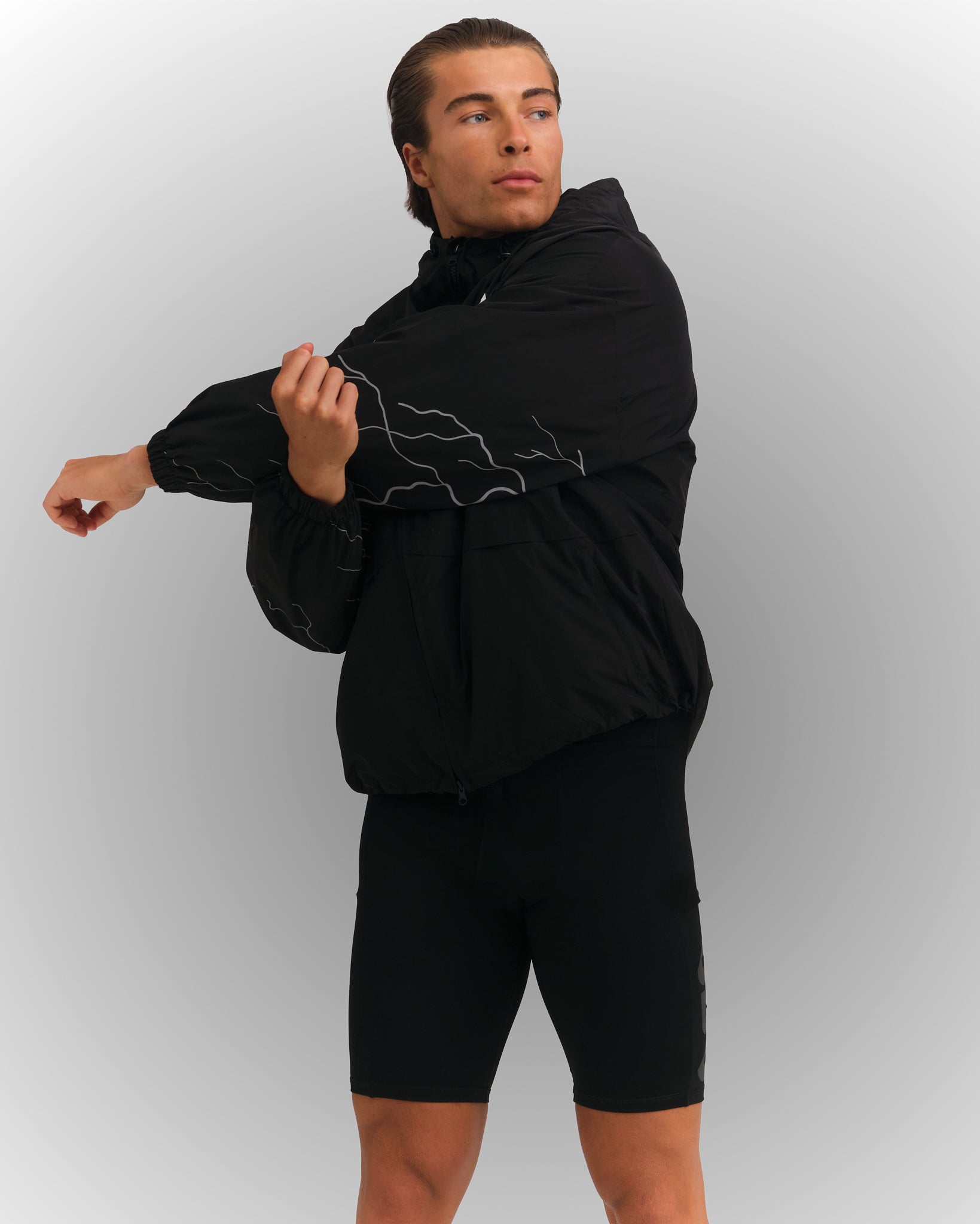 PERFORMANCE WINDBREAKER MIDNIGHT BLACK - Everyday Better Club